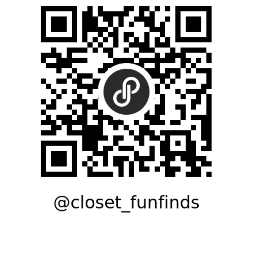 Posh Black and White QR Code